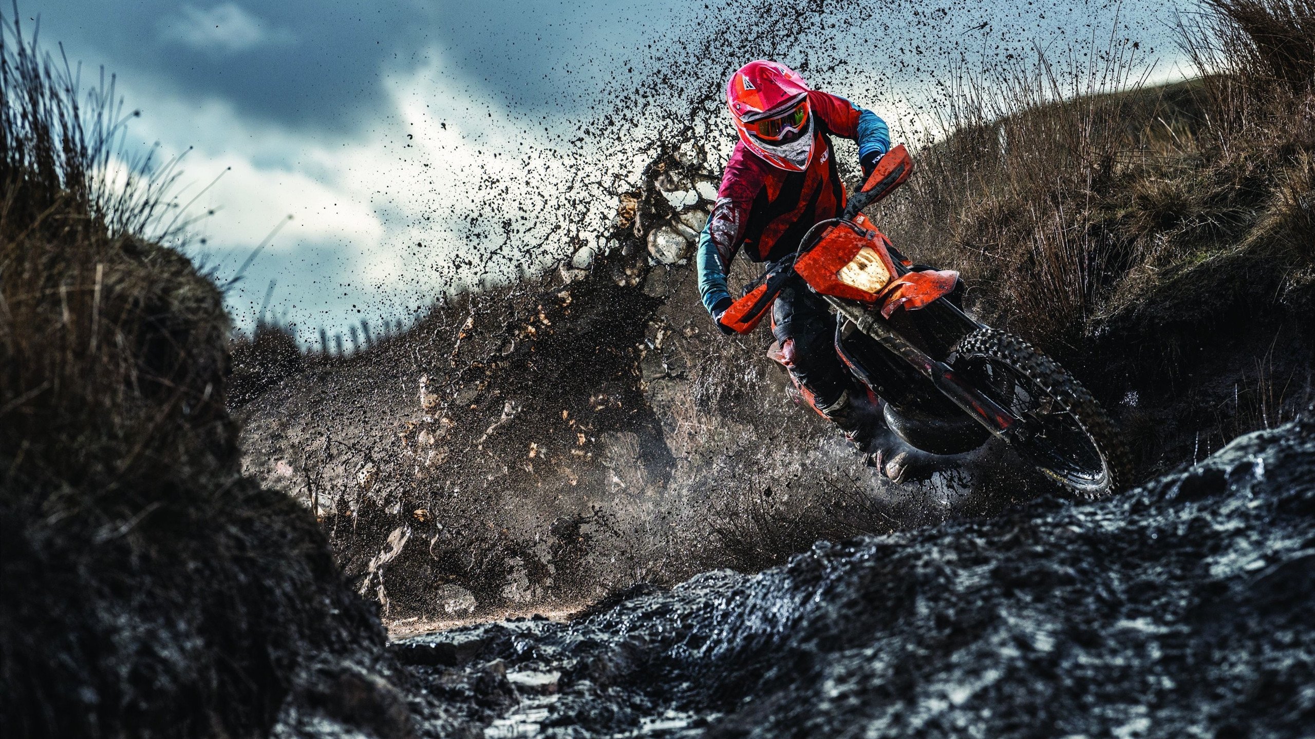 孙兴慜一剑封喉助日本翻盘皇家社会,亚洲之光再成关键先生