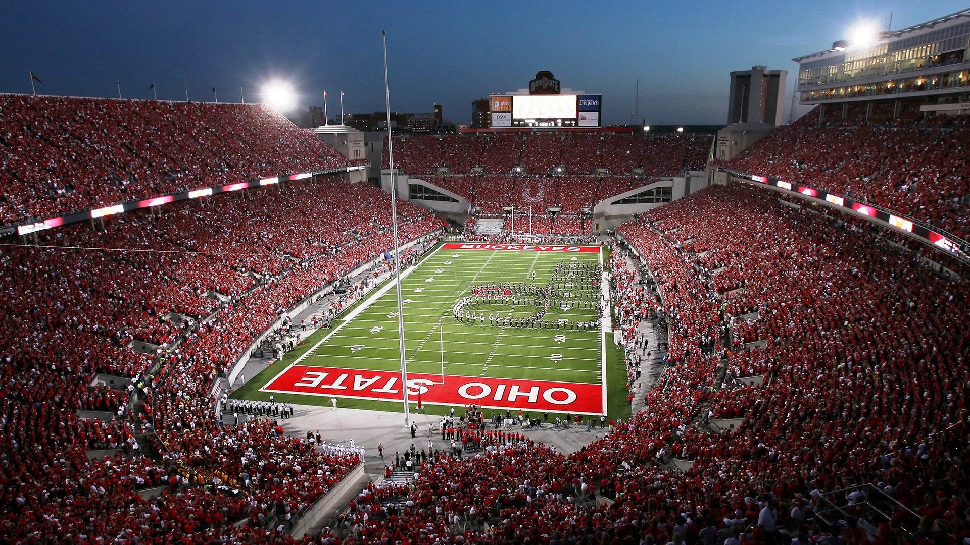 坎特攻防转换核心,英格兰粉碎澳大利亚—现代足球的战术革命