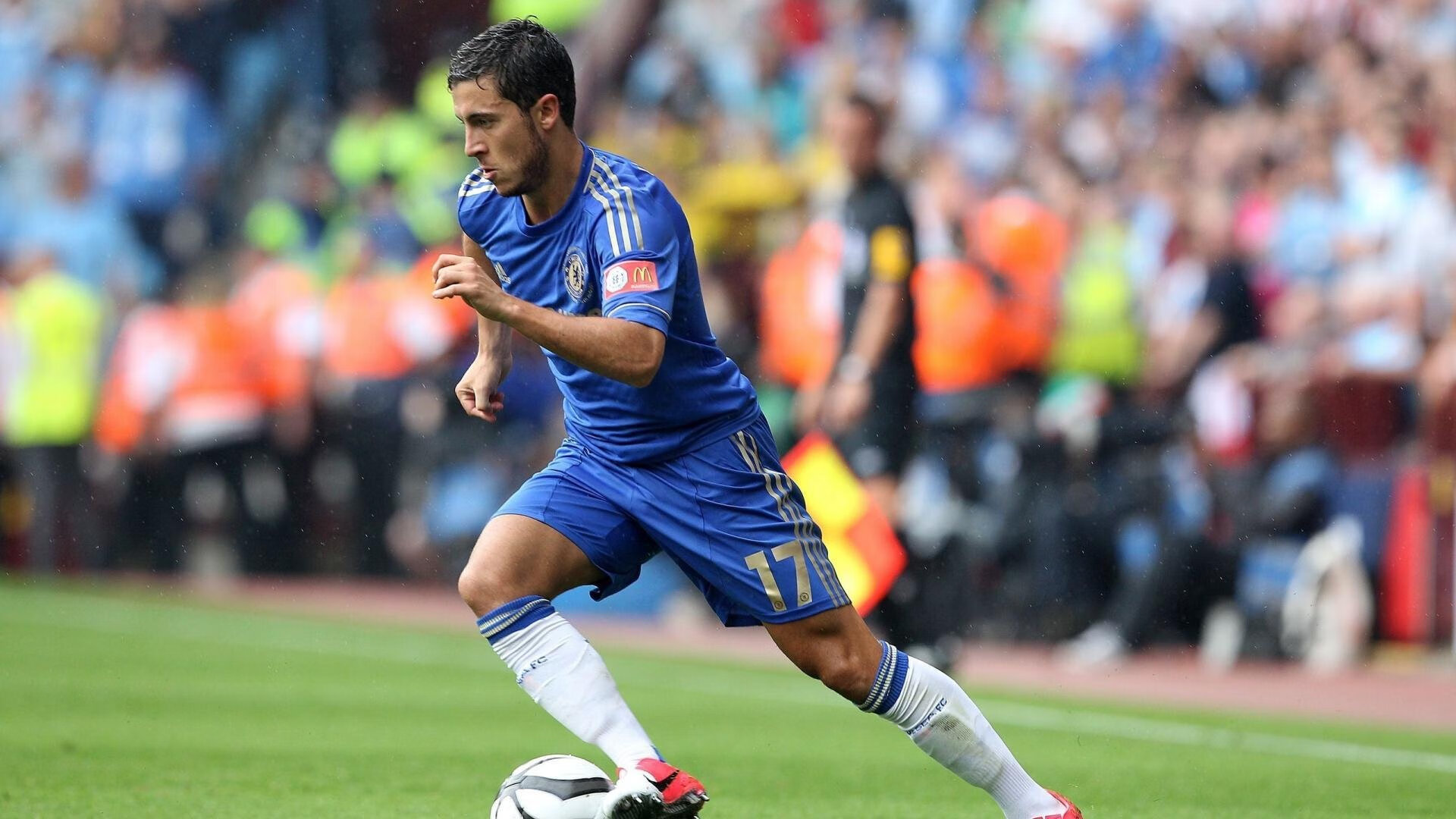 猛龙制霸深圳队，米切尔关键先生力挽狂澜